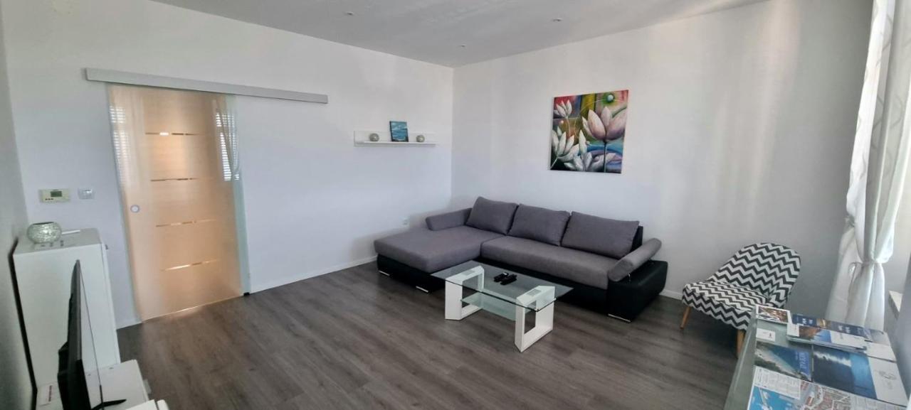 Lori - Beautiful View Apartment *